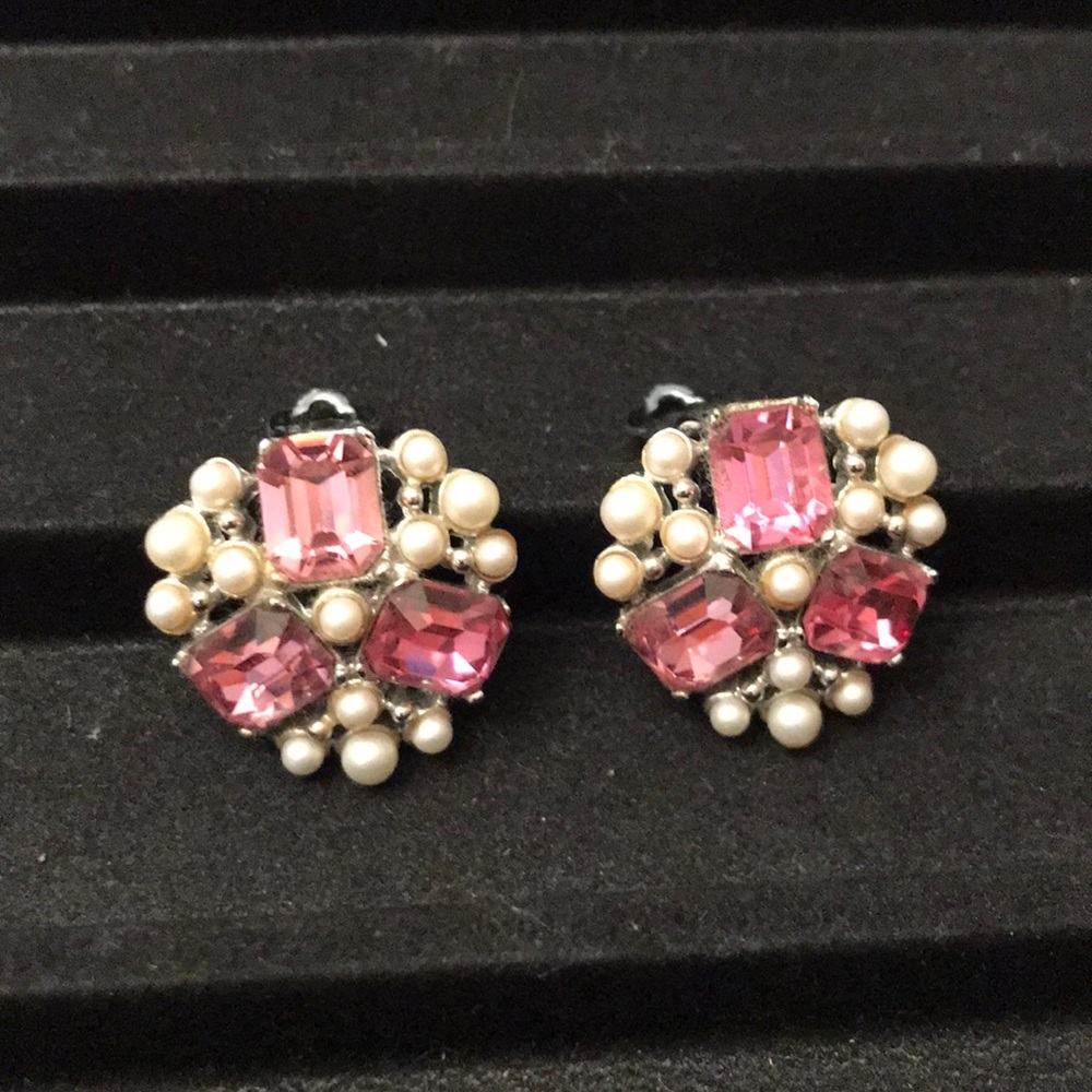 Vintage Charel Clip-On Earrings